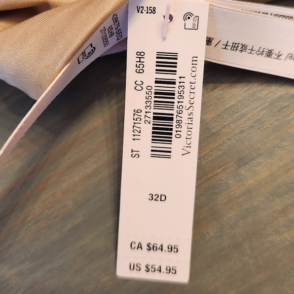 Victoria's Secret So Obsessed Push Up Beige Bra - Picture 2 of 5